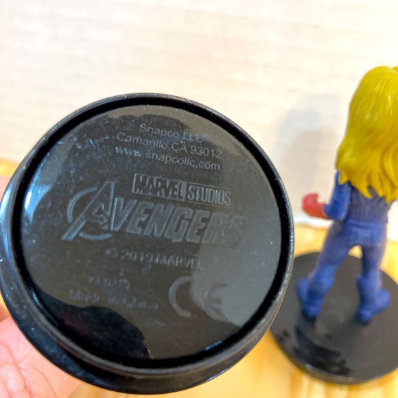 Snapco Cinema Marvel Cup Toppers - Picture 3 of 3